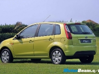 thumbs 2010 Ford Figo  (19) photo